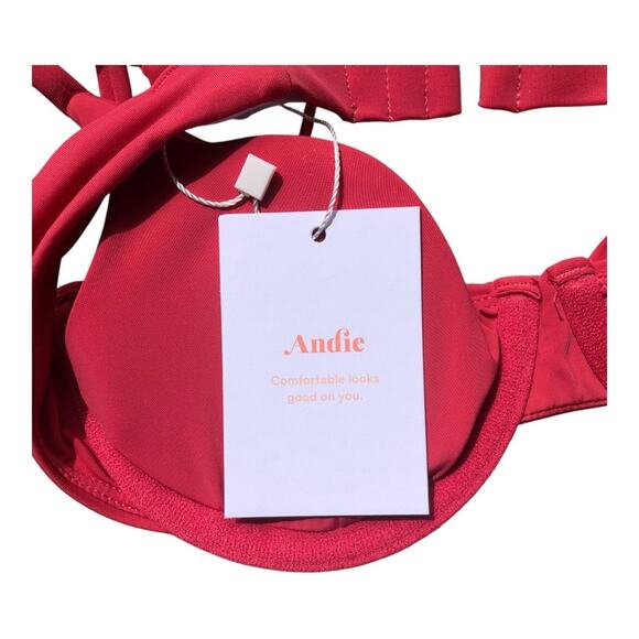 Andie NWT The Bermuda Flattering Scoop Neck Full Bust Support Top Cherry Red XS - Picture 10 of 11